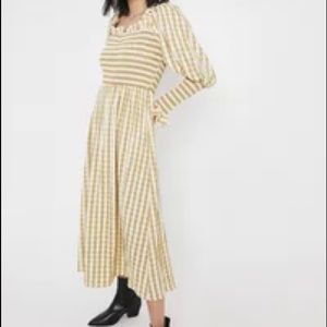 NWT Warehouse Gingham Ruched midi dress